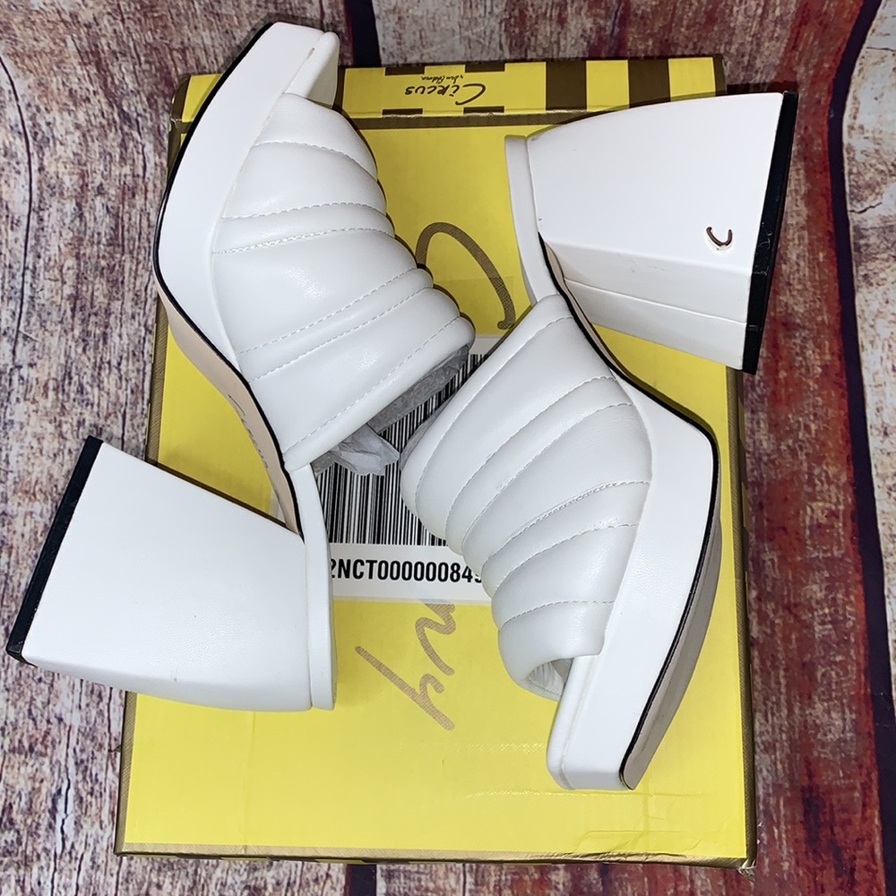 Marlie Platform Sandals - Picture 6 of 9